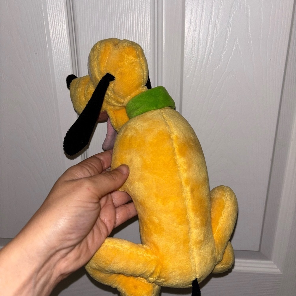 Disney Store Official Pluto Medium Soft Toy for Kids - Picture 5 of 6